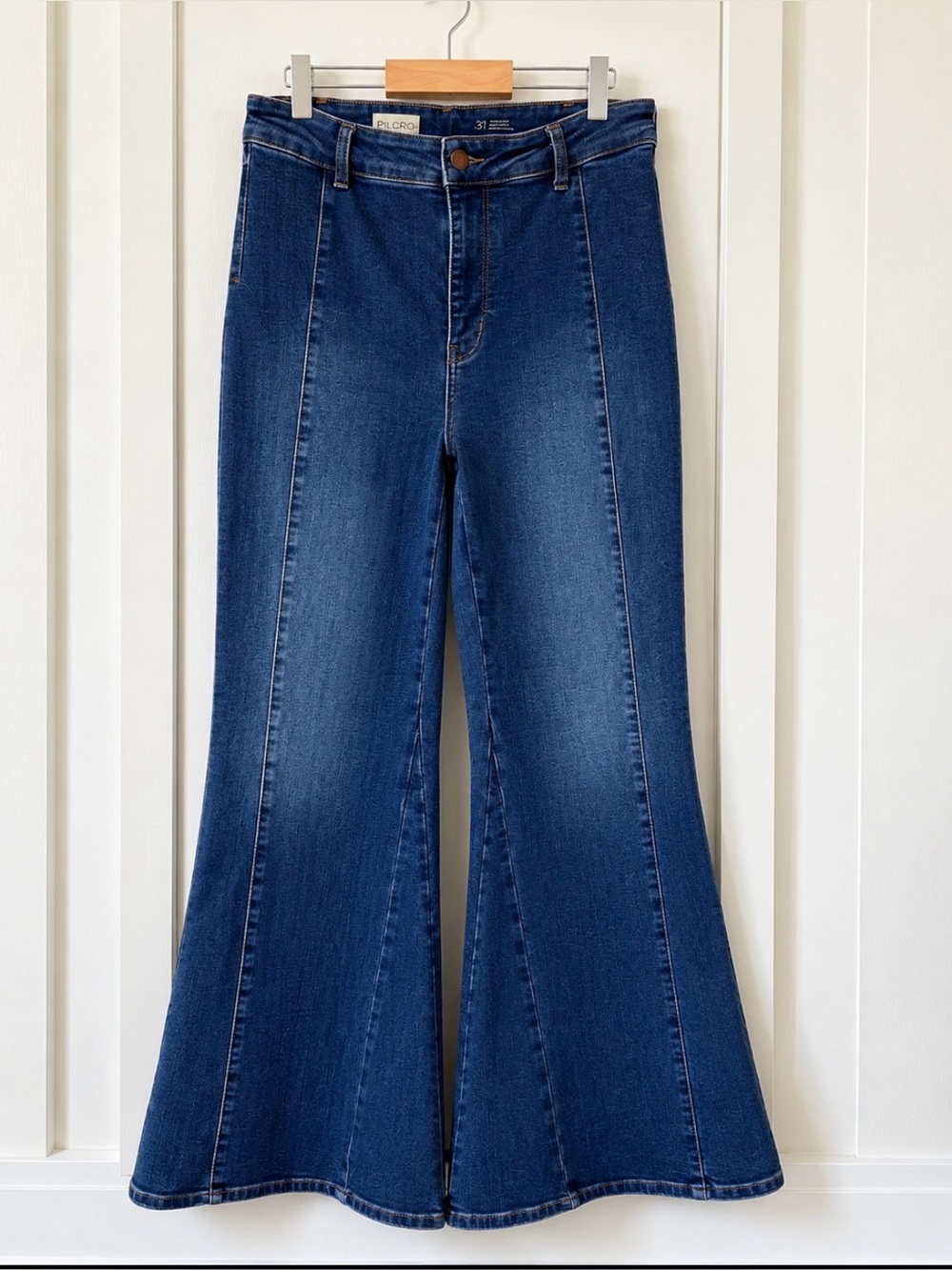 Pilcro Anthropologie High Rise Flare Jeans Dark Wash Stretch Size 31 Boho